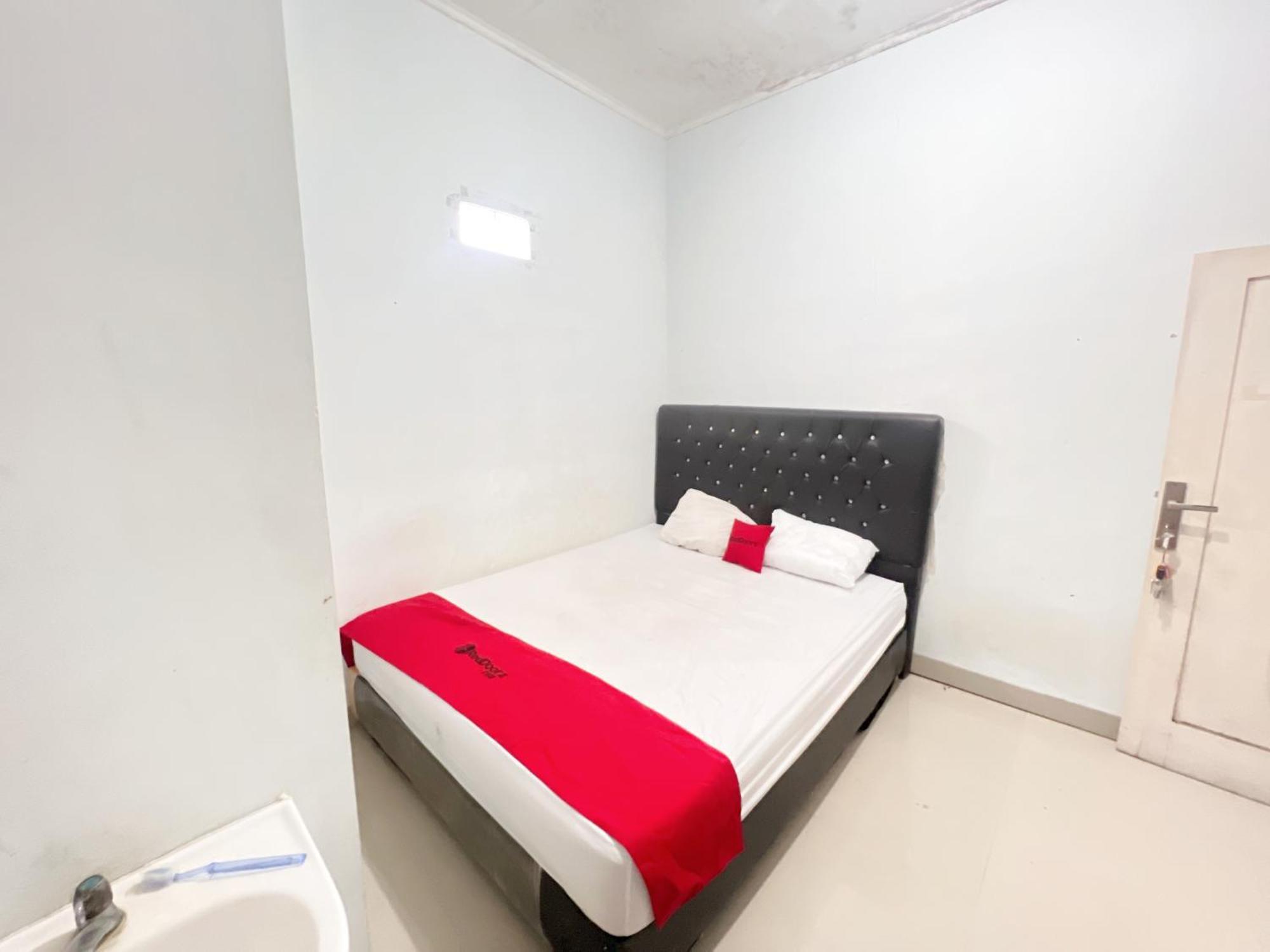 Reddoorz At Kay Residence Waydadi Lampung บันดาร์ ลัมปุง ภายนอก รูปภาพ